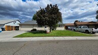 Primary Photo - 2926 Iris St