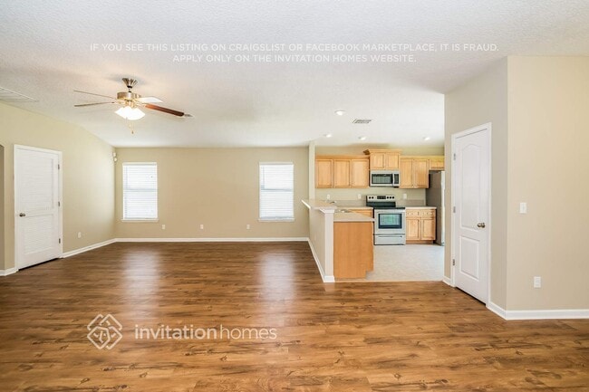 Building Photo - 6357 Louis Clark Ct