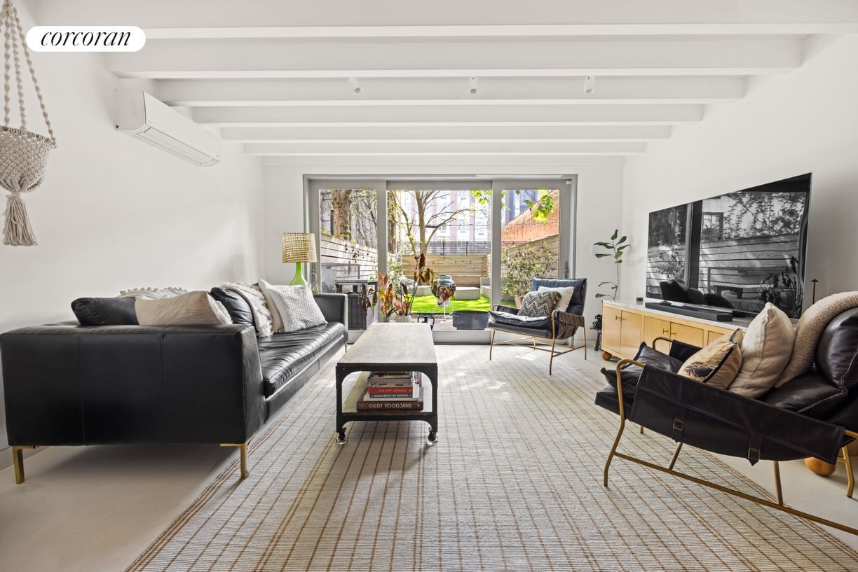 117 Ryerson St, Brooklyn, NY 11205 Room for Rent in Brooklyn, NY