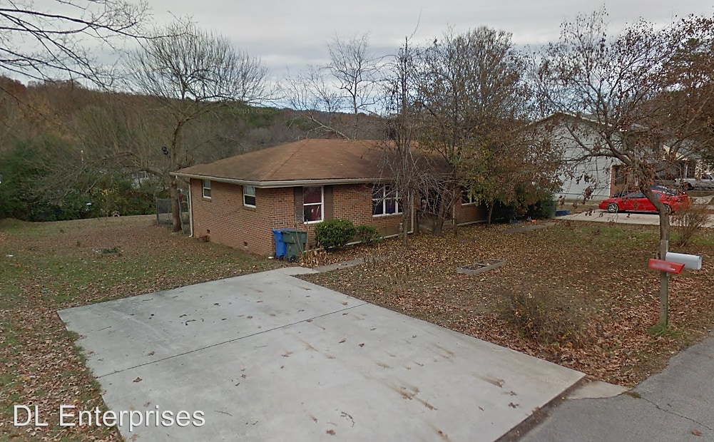 2 br, 1 bath House 5407 A Jackson House for Rent in Chattanooga, TN