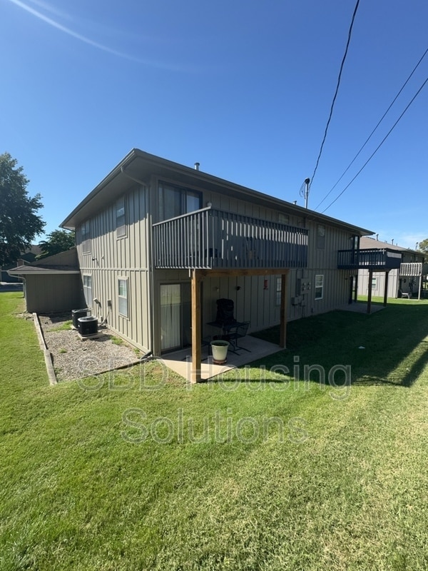 Building Photo - 16606 E Gudgell Rd