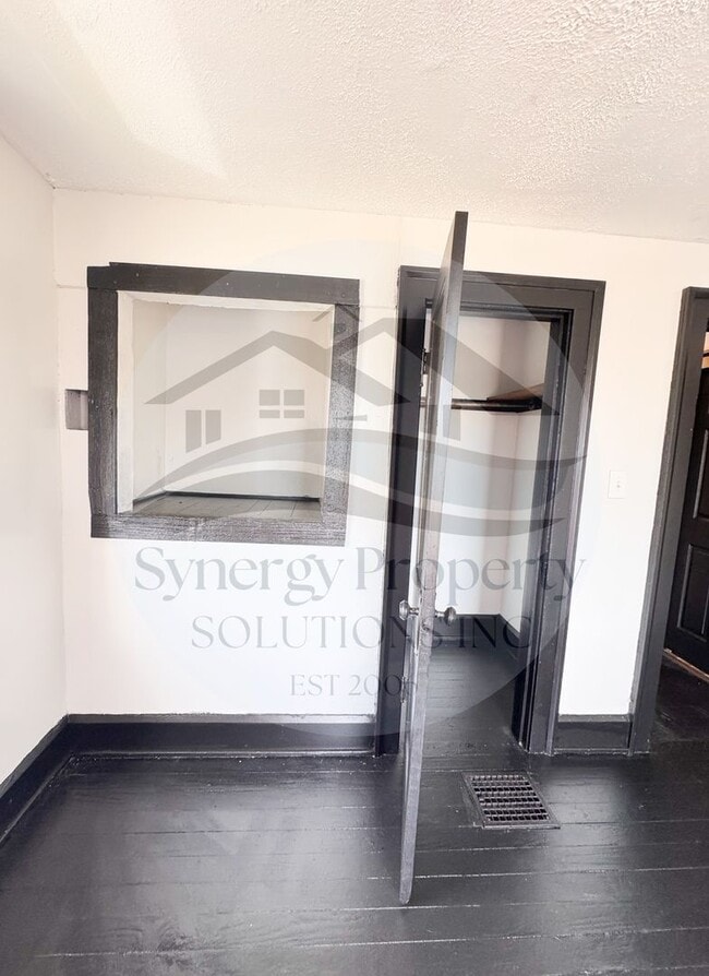 Foto del edificio - Rental Available