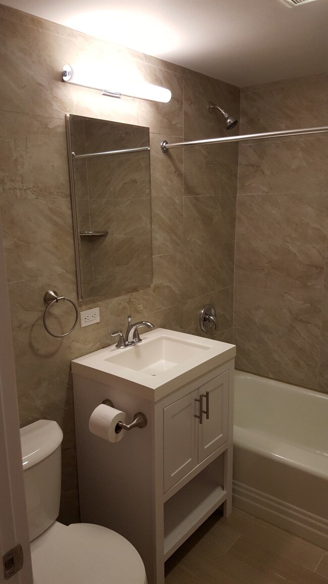 Foto del edificio - 17 Hope Street Unit#3C