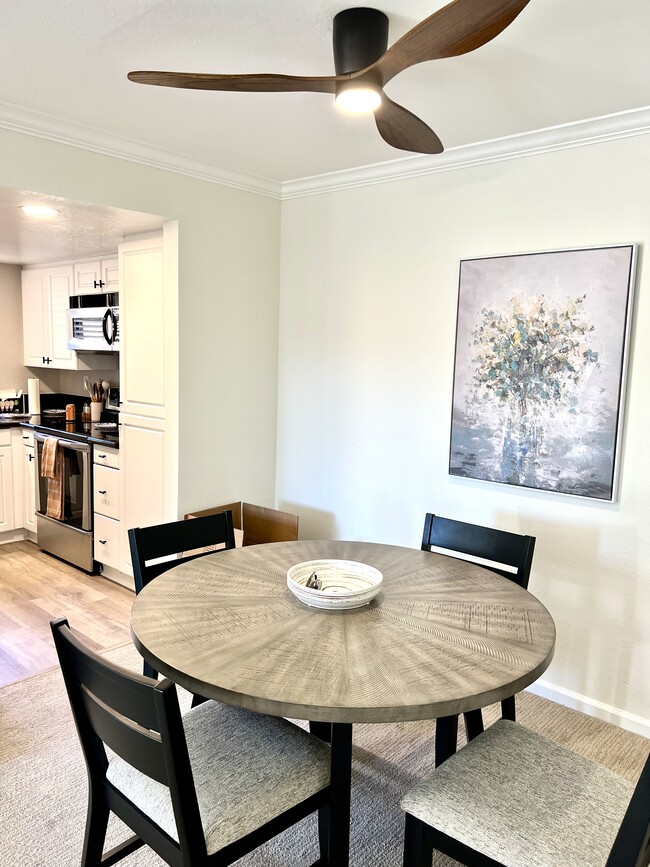 Building Photo - 25641 Indian Hill Ln