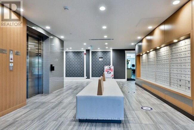 Building Photo - 128 Grovewood Common