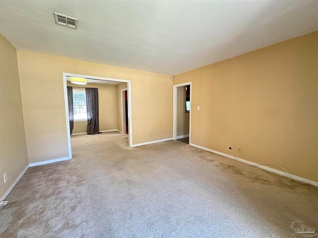 Foto del edificio - 5560 Homewood Rd