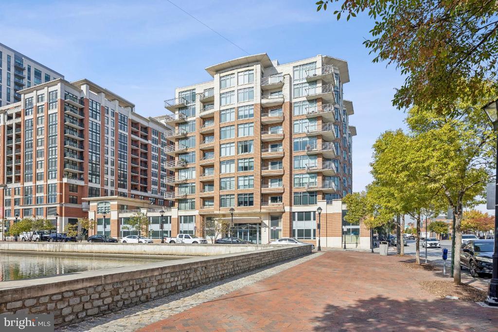 Foto principal - 1400 Lancaster St