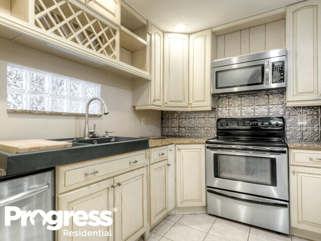 Foto del edificio - 21 Ironwood Way N