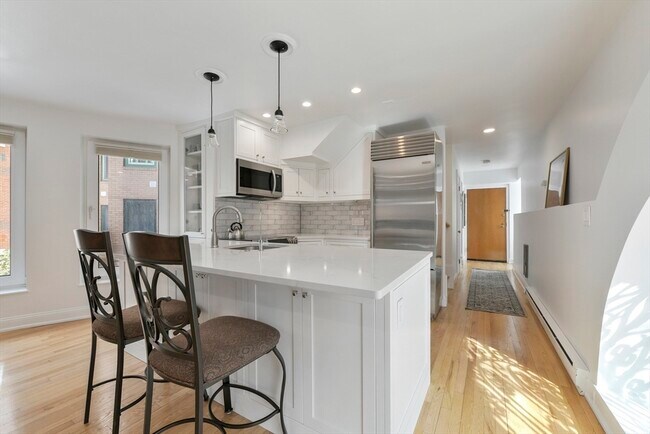 Foto del edificio - 492 Beacon St