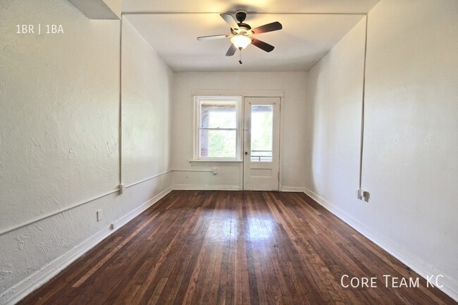 Foto del edificio - 1 Bedroom with Sun Porch at the Boston