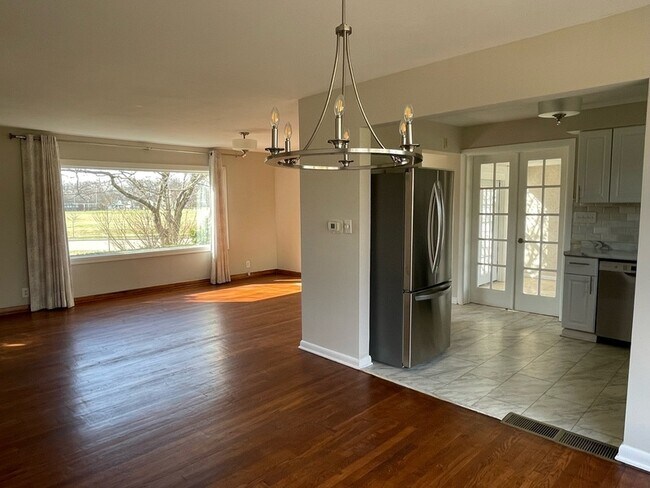 Foto del edificio - 1818 Ridgeview Rd