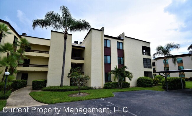 Building Photo - 3625 Boca Ciega Dr
