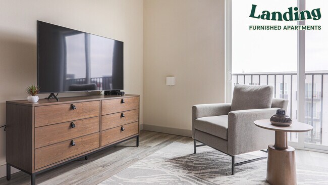 Building Photo - 950 E 3rd St