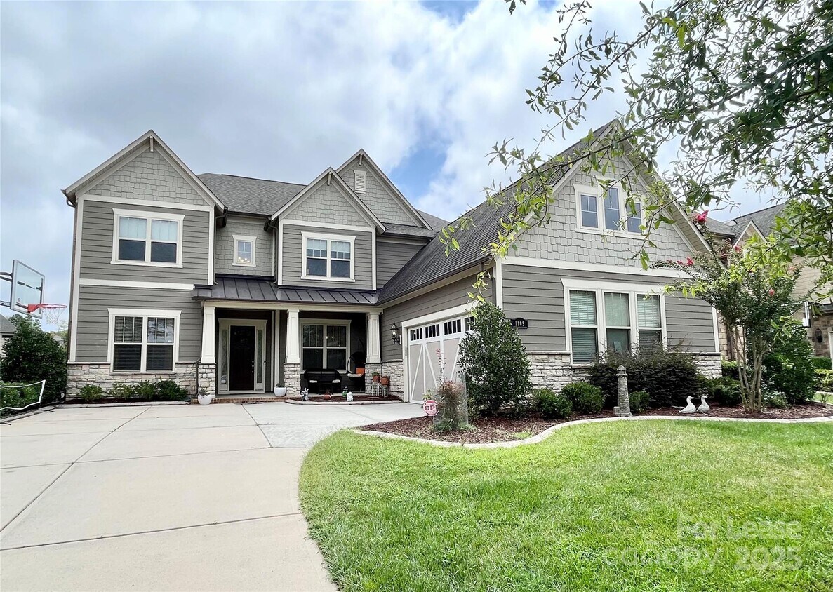 Primary Photo - 1109 Gray Oak Ln