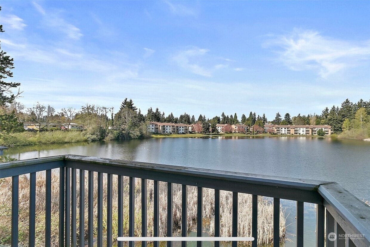 31003 14th Ave S Unit C11, Federal Way, WA 98003 Condo for Rent in
