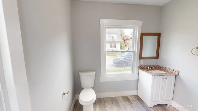 Full Bathroom 1 - 2228 Wayne Ave