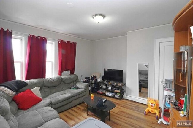 Foto del edificio - 208 N 3rd St