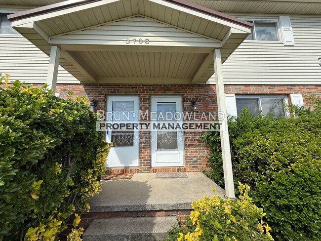 Foto del edificio - 3708 Moss Ln