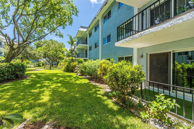 Foto del edificio - 3000 NE 5th Terrace