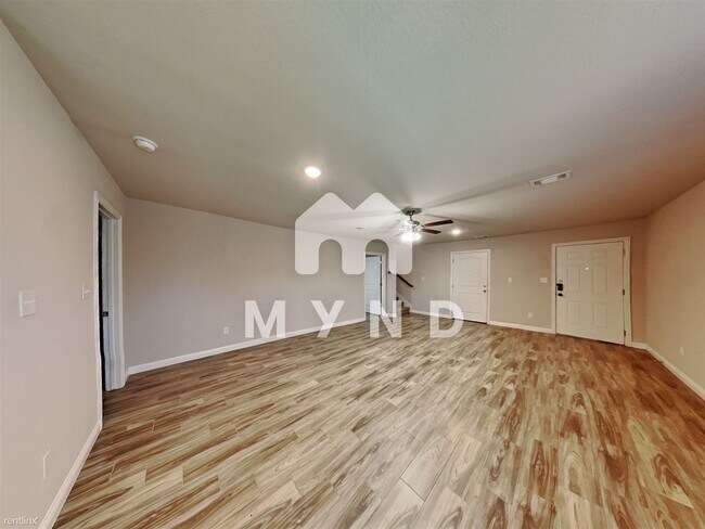 Foto del edificio - 3 br, 2 bath Townhome - 763 Rolling Terrac...