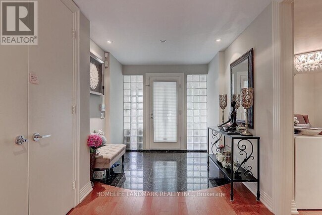 Photo du bâtiment - 35 Gardiner Rd