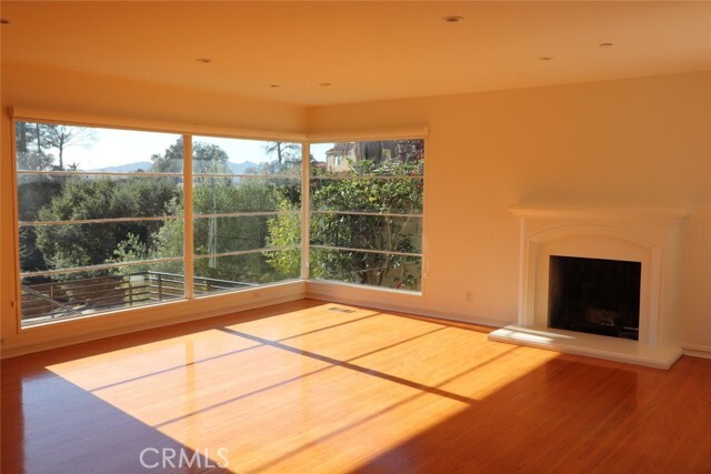 Building Photo - 703 Luton Dr