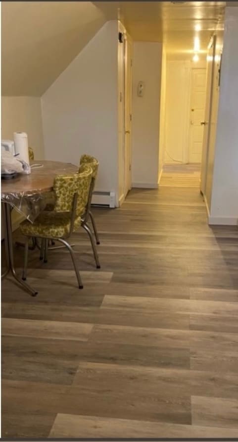 Building Photo - 244 18th Ave