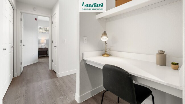 Foto del edificio - 7455 N 95th Ave