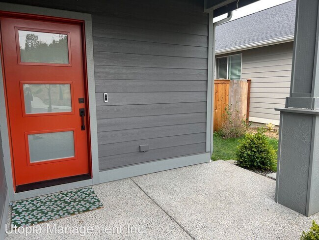 Foto del edificio - 3 br, 3 bath House - 395 Mystic Street