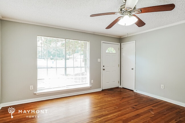 Foto del edificio - 804 Berkshire St