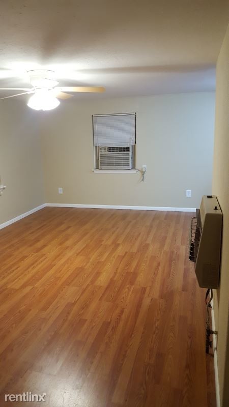 Building Photo - 2 br, 1 bath House - 225 Northside Ct