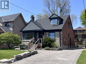 Building Photo - 4 Anndale Rd