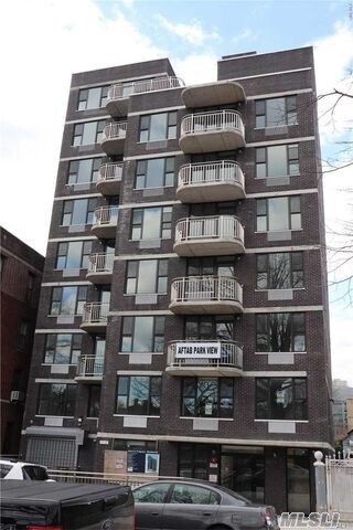 Primary Photo - 89-14-89150 150th St