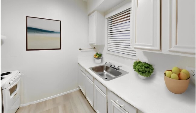 Building Photo - 7401 N Lamar Blvd