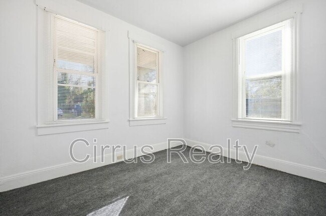 Foto del edificio - 1027 27th St