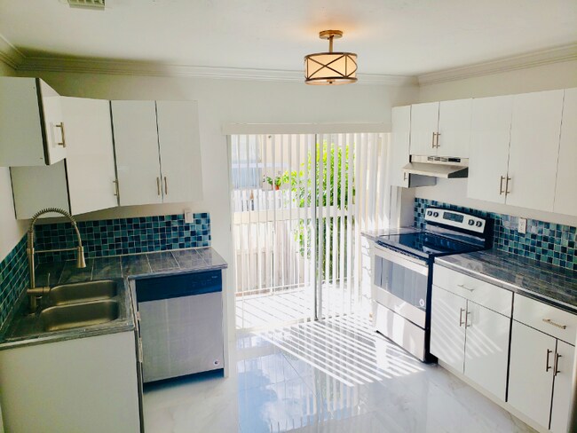 Foto del edificio - 22220 SW 103rd Ave