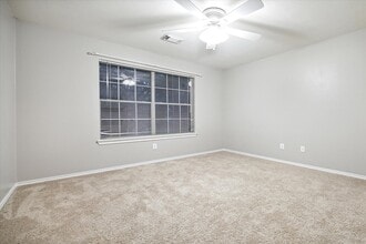 Building Photo - 24423 Pepperrell Pl St