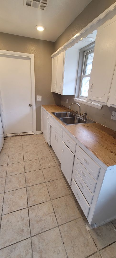 Foto del edificio - Cute 4 bedroom House