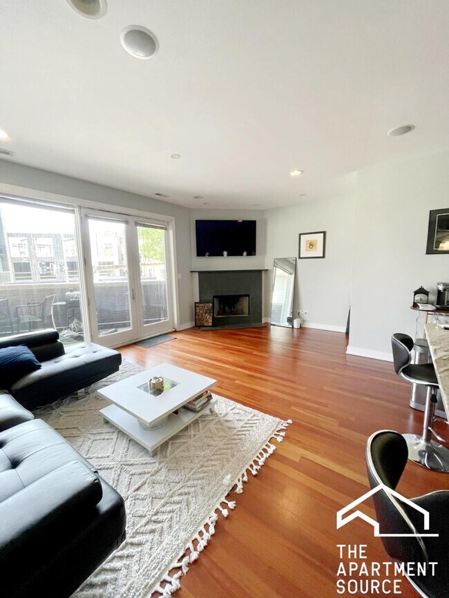 Foto del edificio - 2 bedroom in Chicago IL 60642