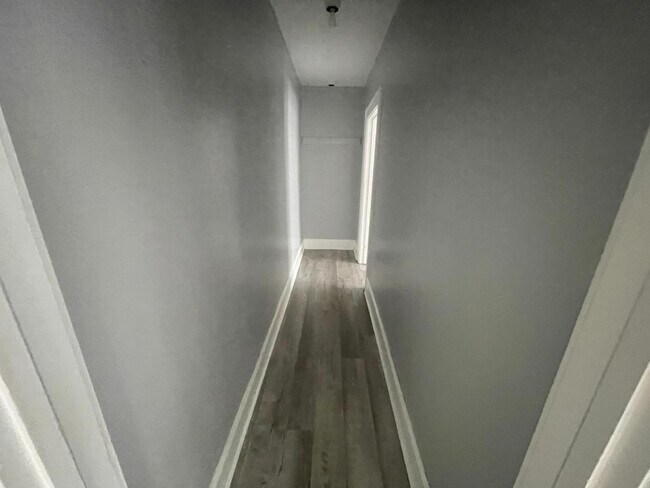 Foto del edificio - 1033 N 7th St