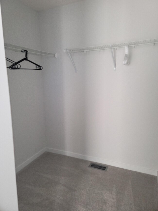 Walk in Closet - 862 Cornerstone Blvd NE