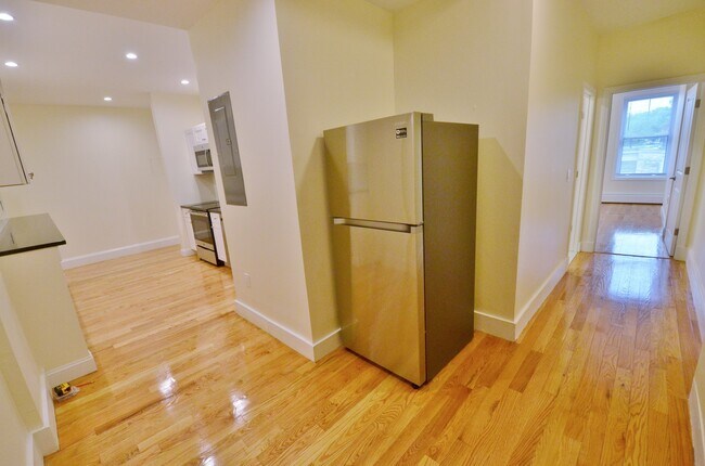 Foto del edificio - 37 Brookline St