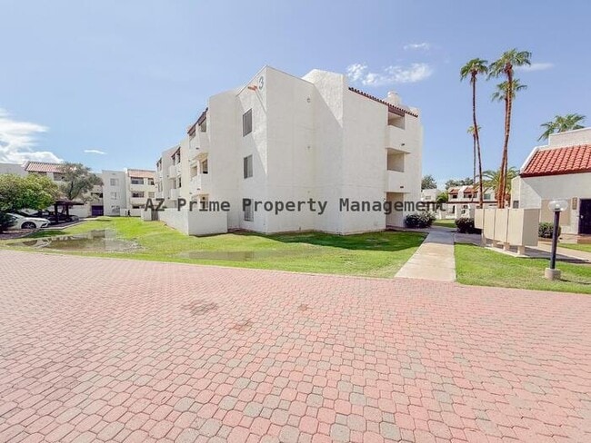 Foto del edificio - 4730 W Northern Ave