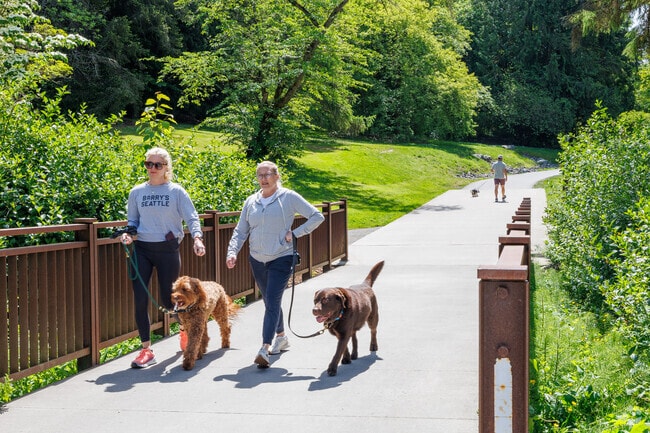 Washington Park residents can enjoy a stroll on the Arboretum Loop Trail.