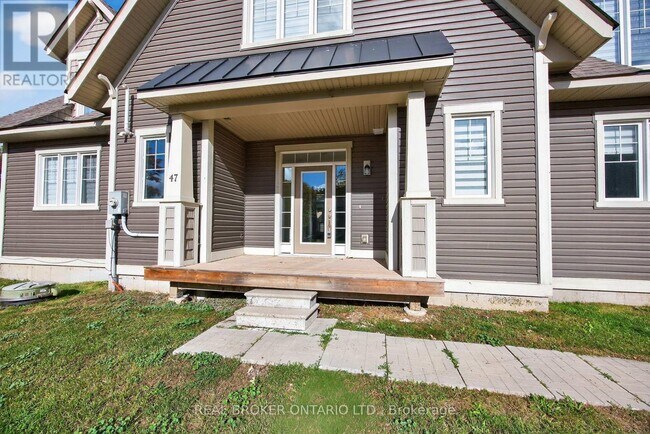 Building Photo - 47 Marina Village Dr