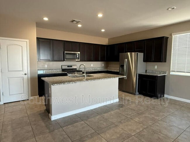 Foto del edificio - 2226 N Comiskey Dr