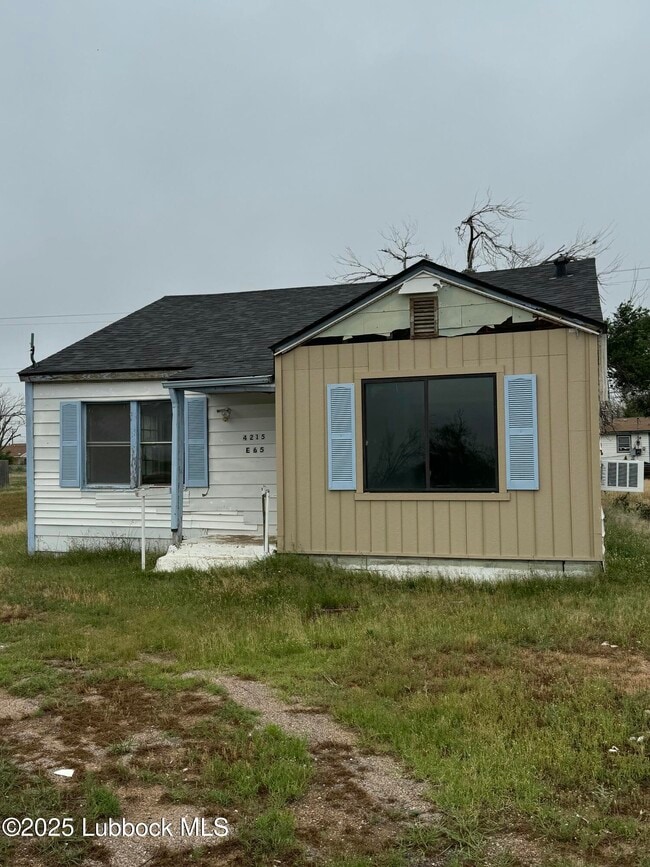 Building Photo - 4215 E 65th St