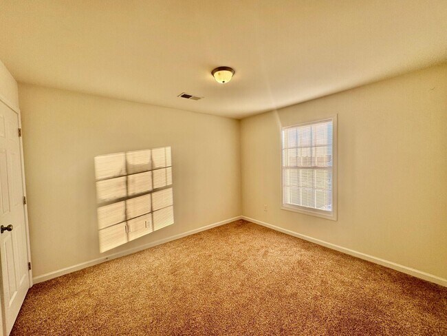 Foto del edificio - 508 Regency Cir