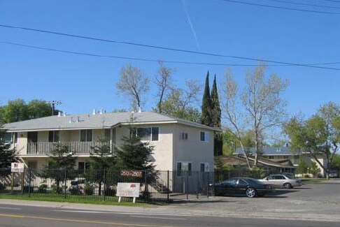 Foto del edificio - Cottage Manor