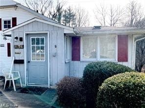 Building Photo - 9198 Highland Dr